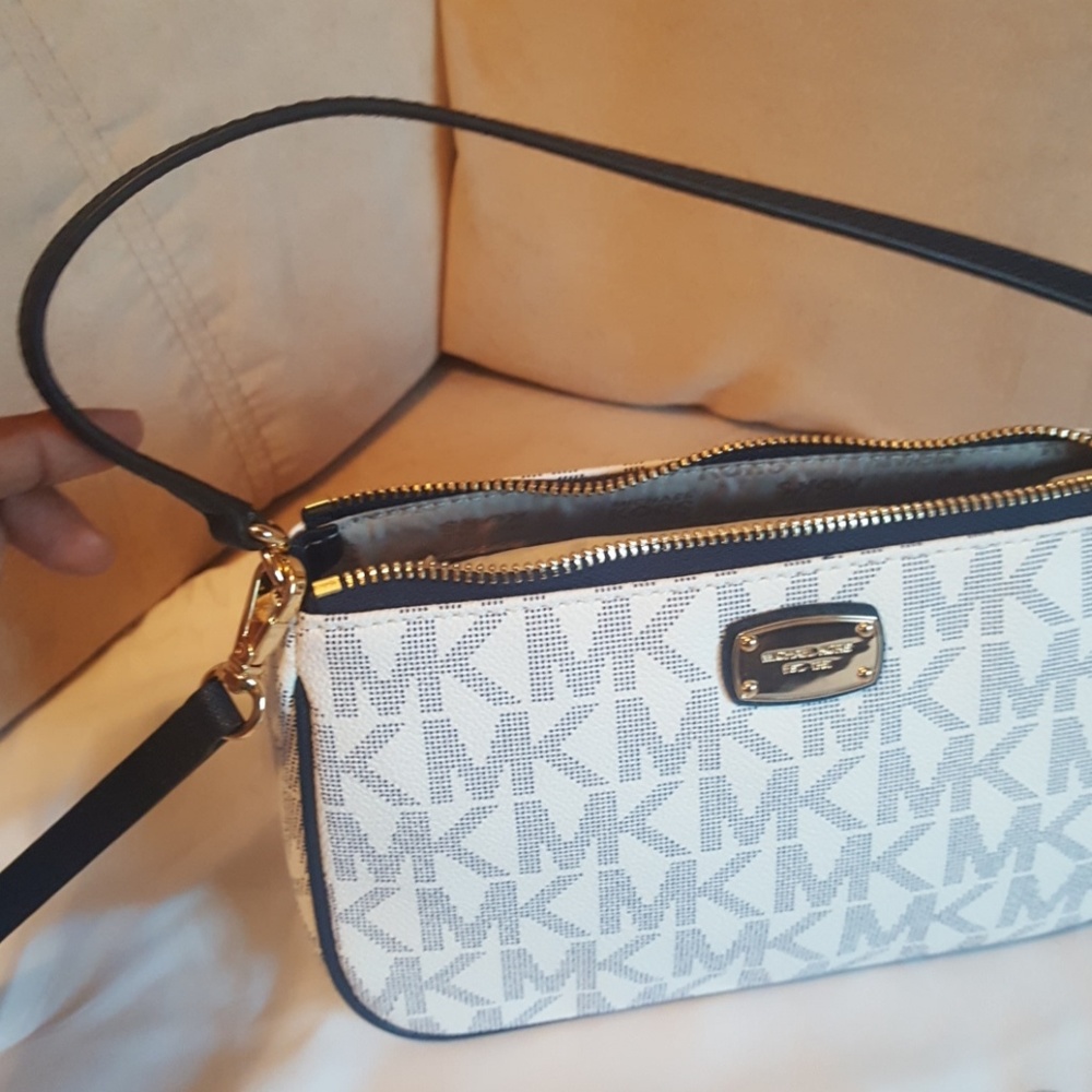 MK Jet Set Navy/Wht Medium Convs Bundle Set - Picture 5 of 8