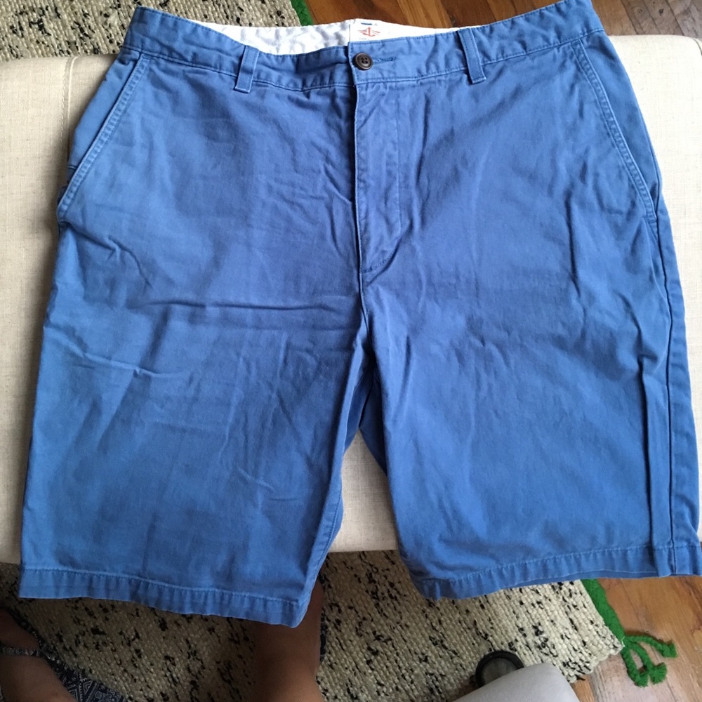 Men's Blue Dockers Shorts size 34