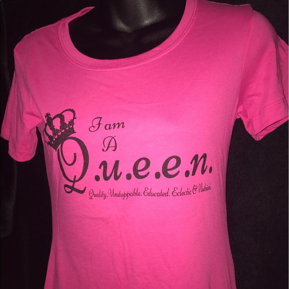 Graphic Tee - I Am A Queen.