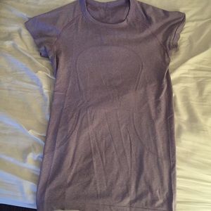 Lululemon top
