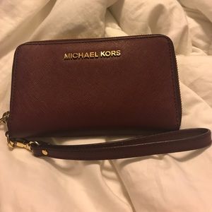 MK maroon cluth wallet/clutch iPhone 6/7