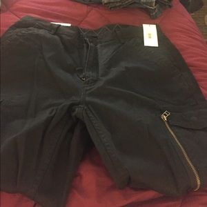 Never worn Calvin Klein pants