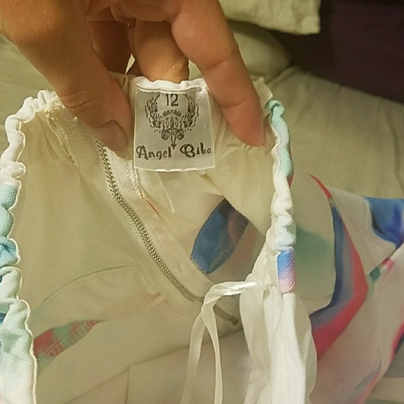 Dress - Picture 3 of 4