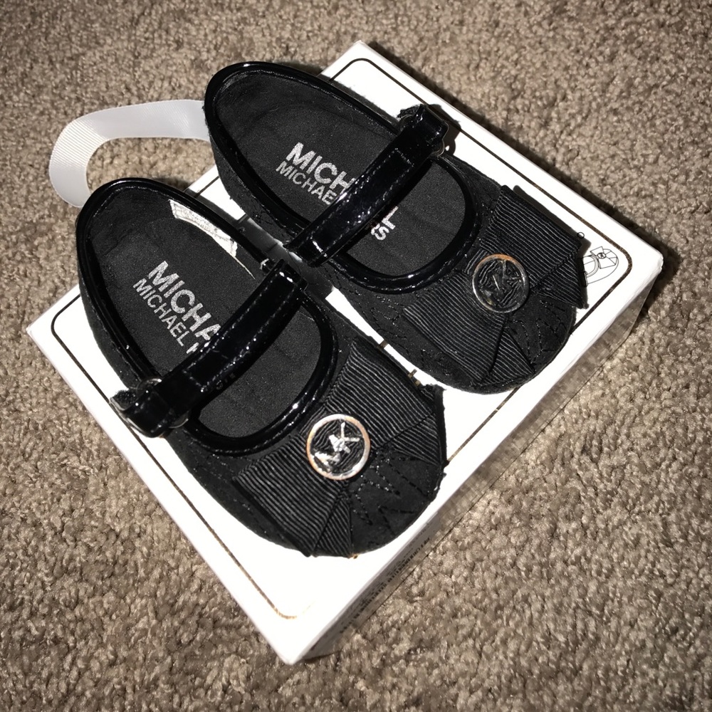 Babygirl MK flats