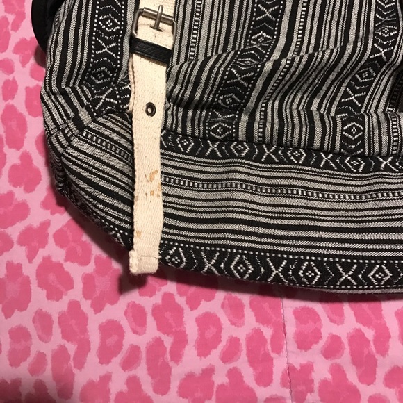 Aztec backpack - Picture 2 of 3