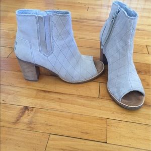Light gray suede Majorca Peep-Toe Booties
