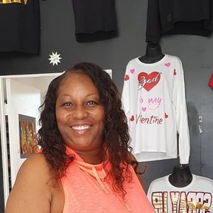 Meet your Posher, Dana