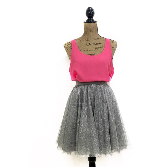 LC Lauren Conrad Dresses & Skirts - Lauren Conrad silver glitter tulle mini skirt