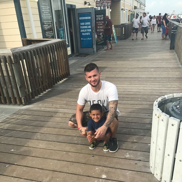 Meet your Posher, Kyle - Picture 1 of 1