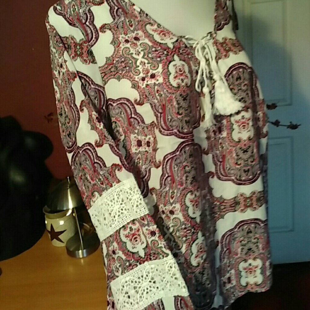🔆 Ivory Burgandy Tunic Size XL - Picture 4 of 6