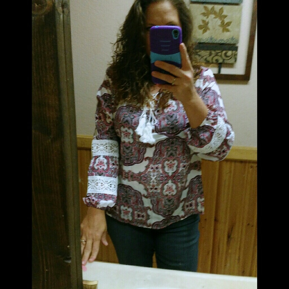 🔆 Ivory Burgandy Tunic Size XL - Picture 6 of 6