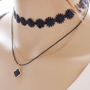 Necklace choker