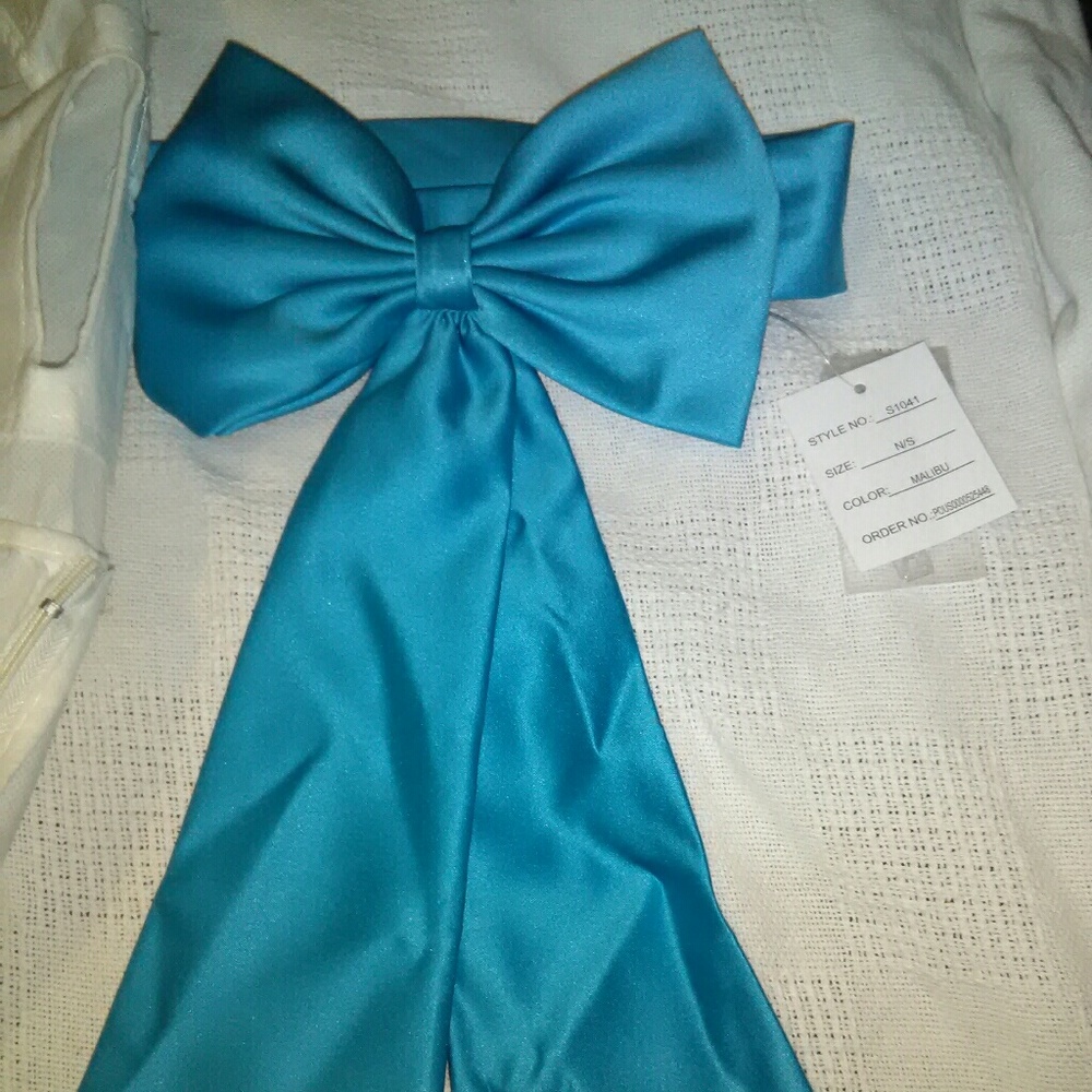 Flower girl Bow