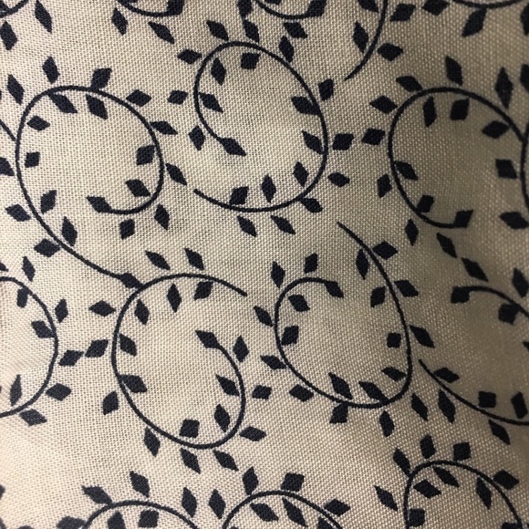 🍍Host Pick🍍 Sunny Skies Tie Back Tank - Picture 4 of 4