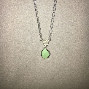 Pendant necklace