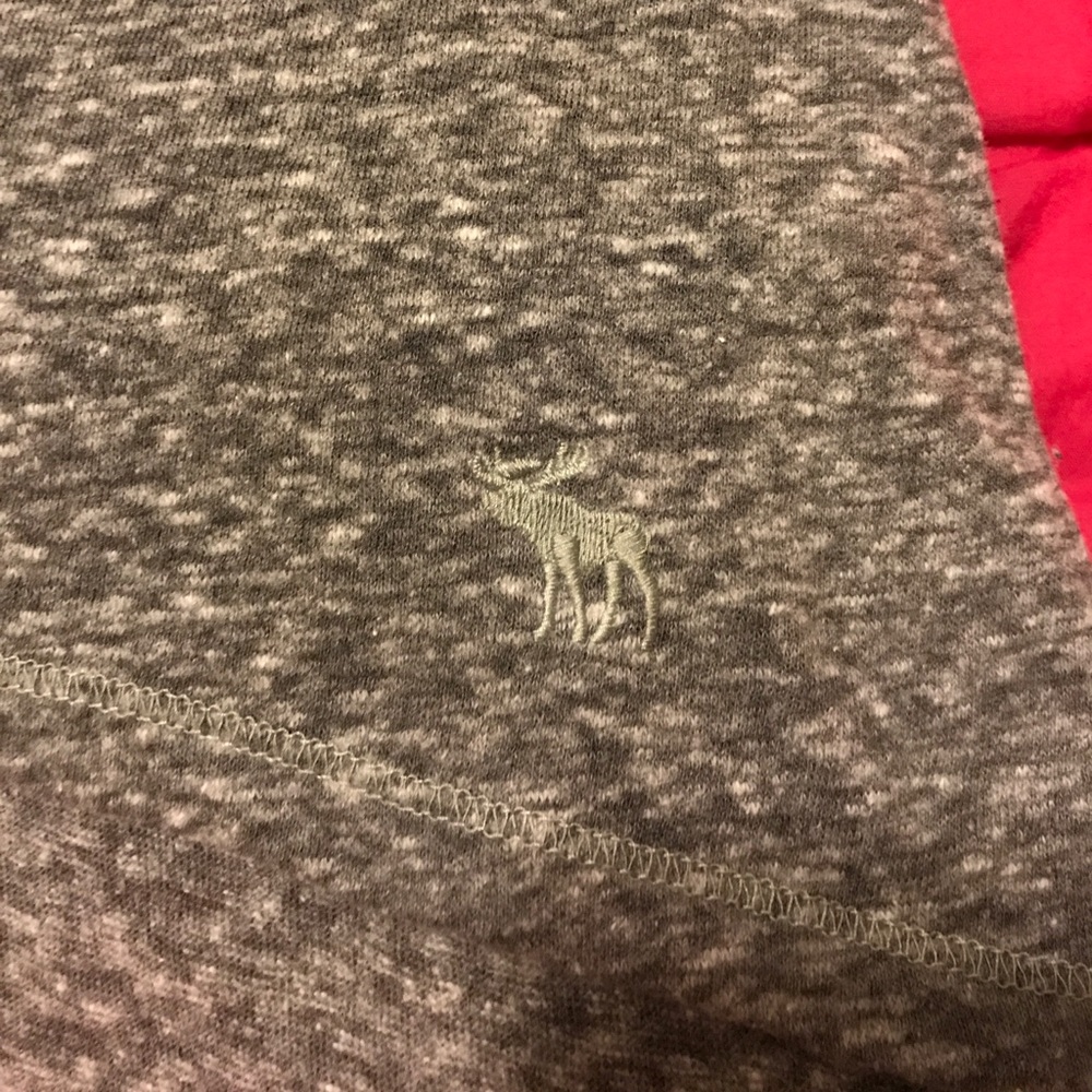 Tank Top - Picture 3 of 4
