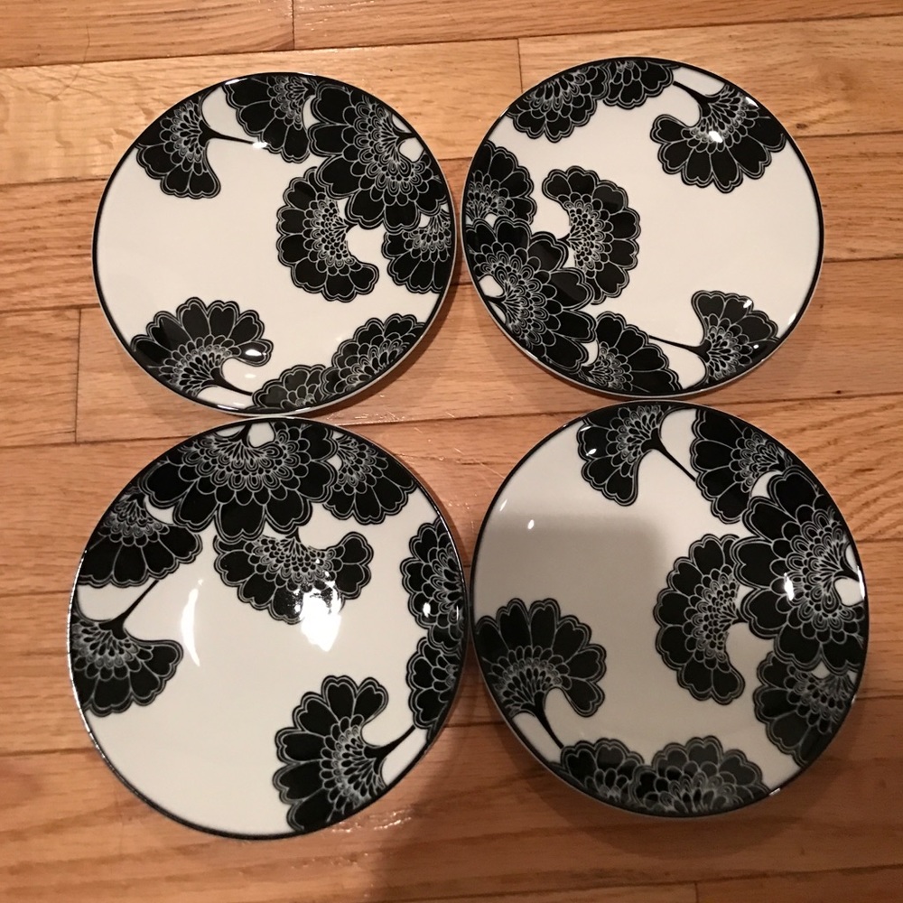 4 Kate Spade dessert plates- Japanese floral