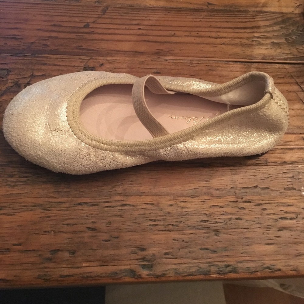 Ruby & Bloom Toddler size 8 flats from Nordstom