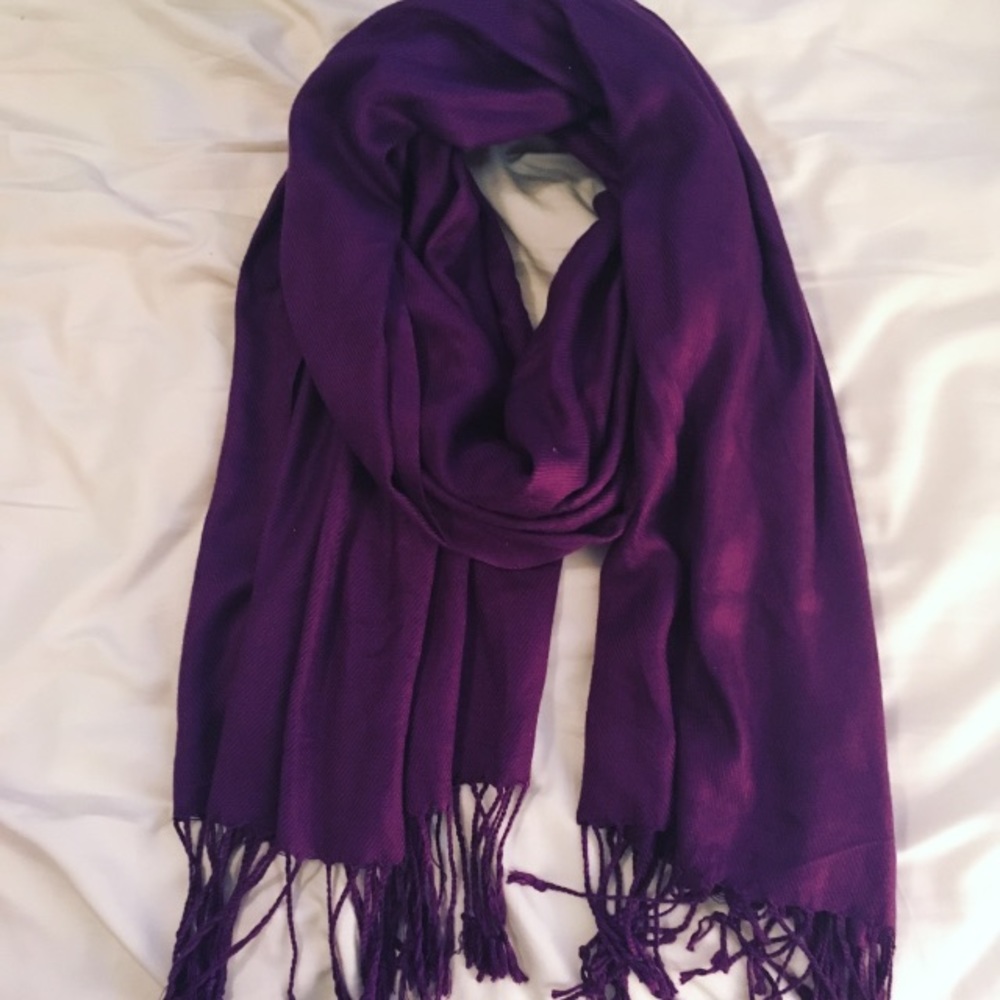 Gorgeous purple pashmina 💜