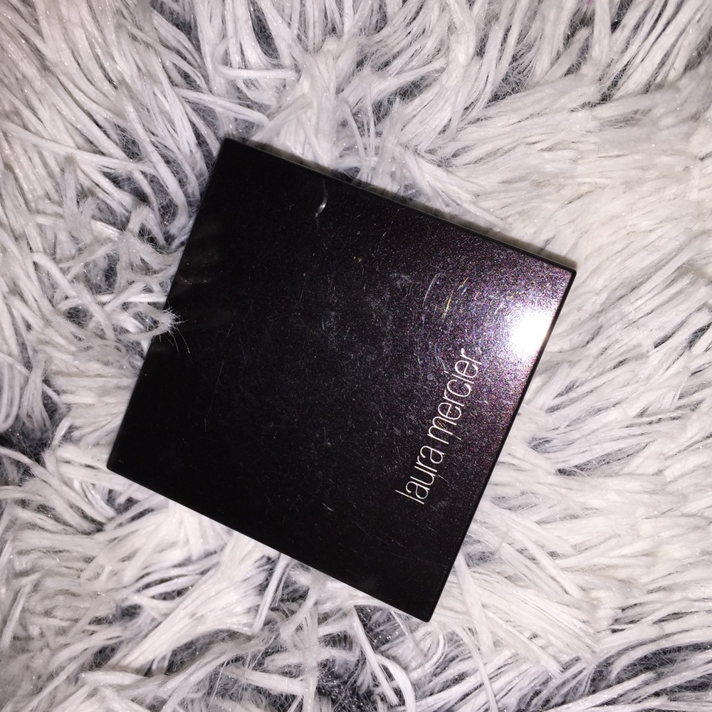 Laura Mercier Bronzer!