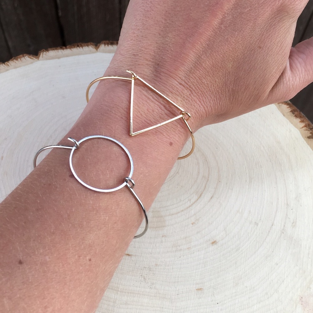 Wild Circle Minimalist Silver Tone Bracelet - Picture 3 of 4