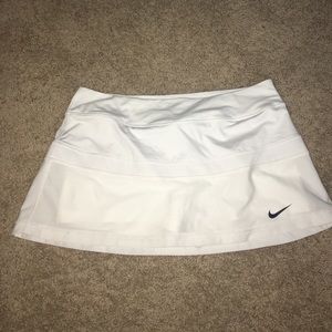 White nike tennis skirt