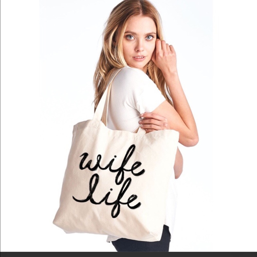 ✨Wife Life Tote ✨ NEW🍍 - Picture 1 of 3