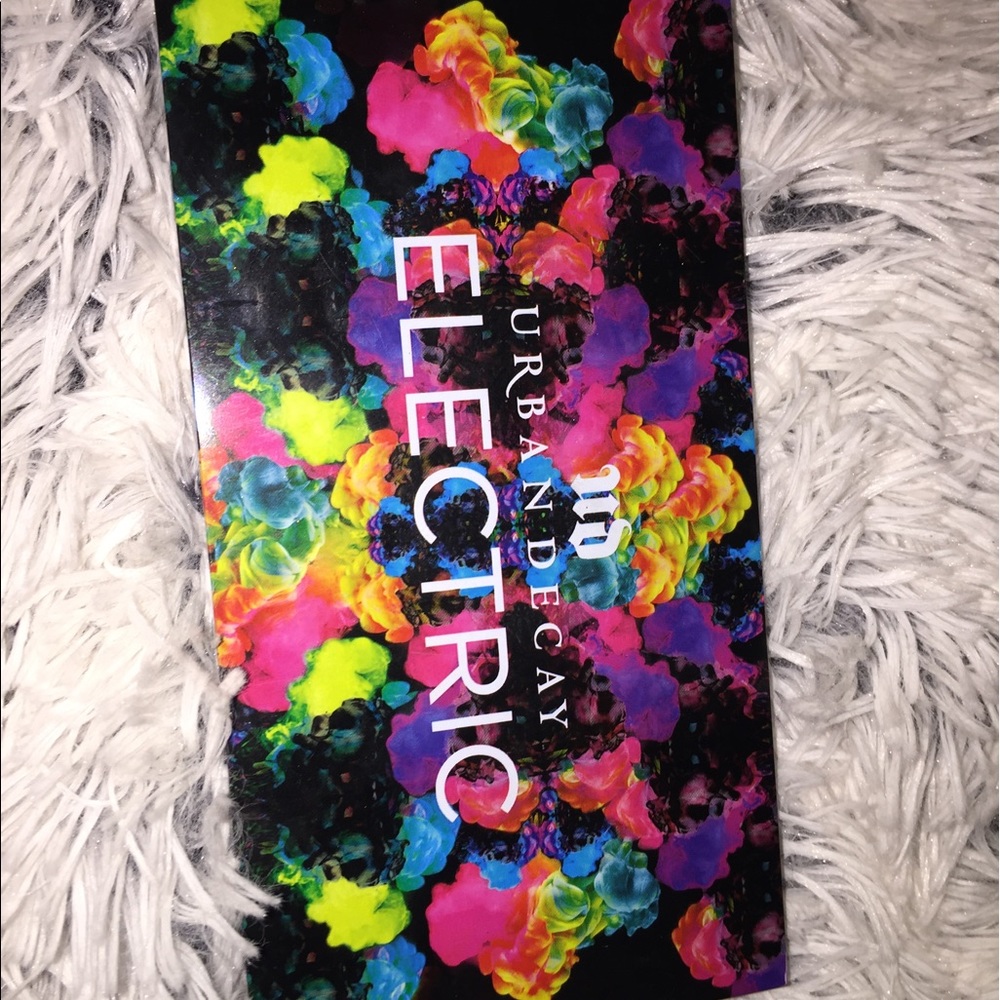 Urban Decay Electric Palette *limited edition*