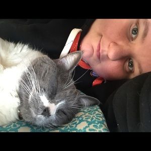 Meet your Posher, Nicole