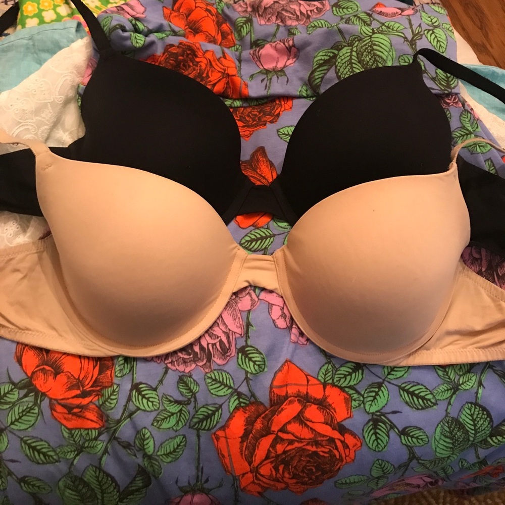 Victoria's Secret PINK Underwire Bras-2