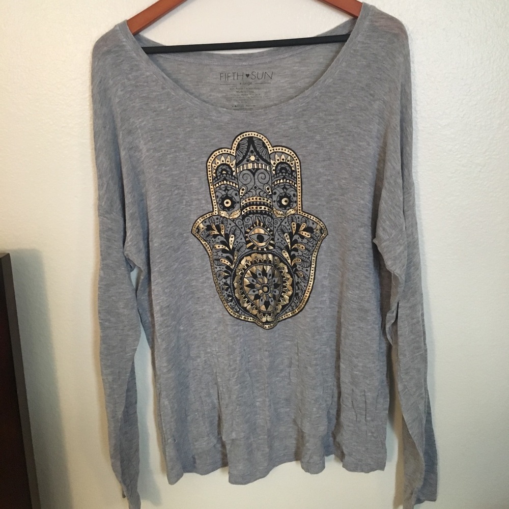LS Hamsa Hand Top