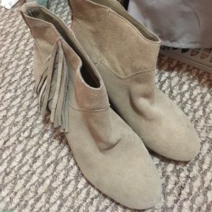 Ankle booties
