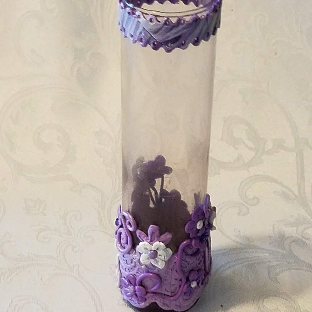 Bud vase