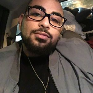 Meet your Posher, Christopher