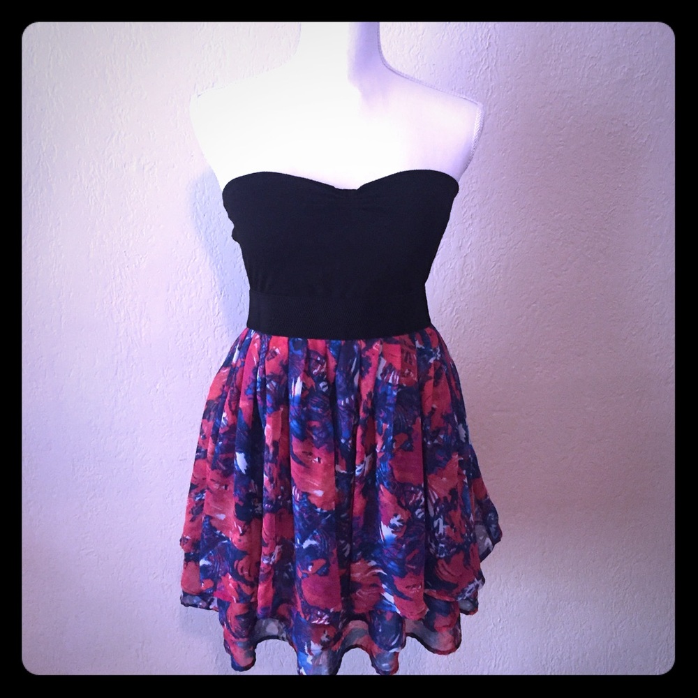 Large Wet Seal Floral Sleeveless Cocktail Dress