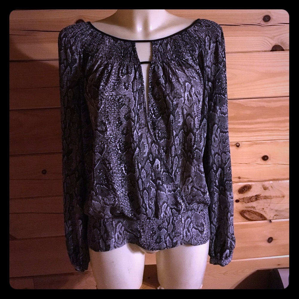 BCBGMAXAZRIA Blouse
