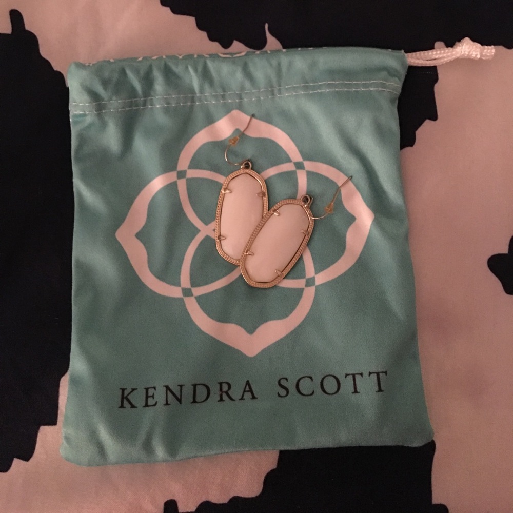 Kendra Scott Elle Earrings