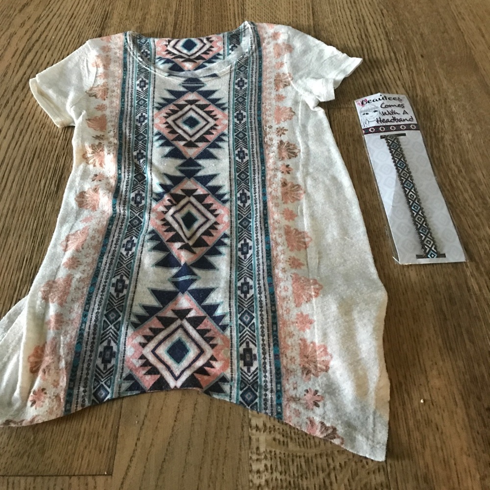 Patterned girls tee and beautiful headband