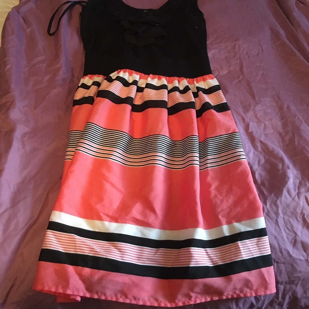 Super cute pink white and black dress