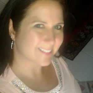 Meet your Posher, Michele