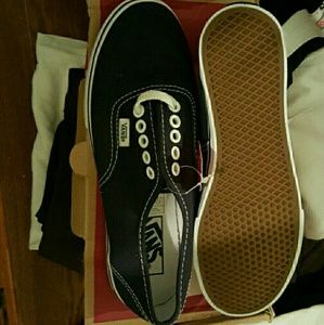 Women's size 6.0 Vans Shoes