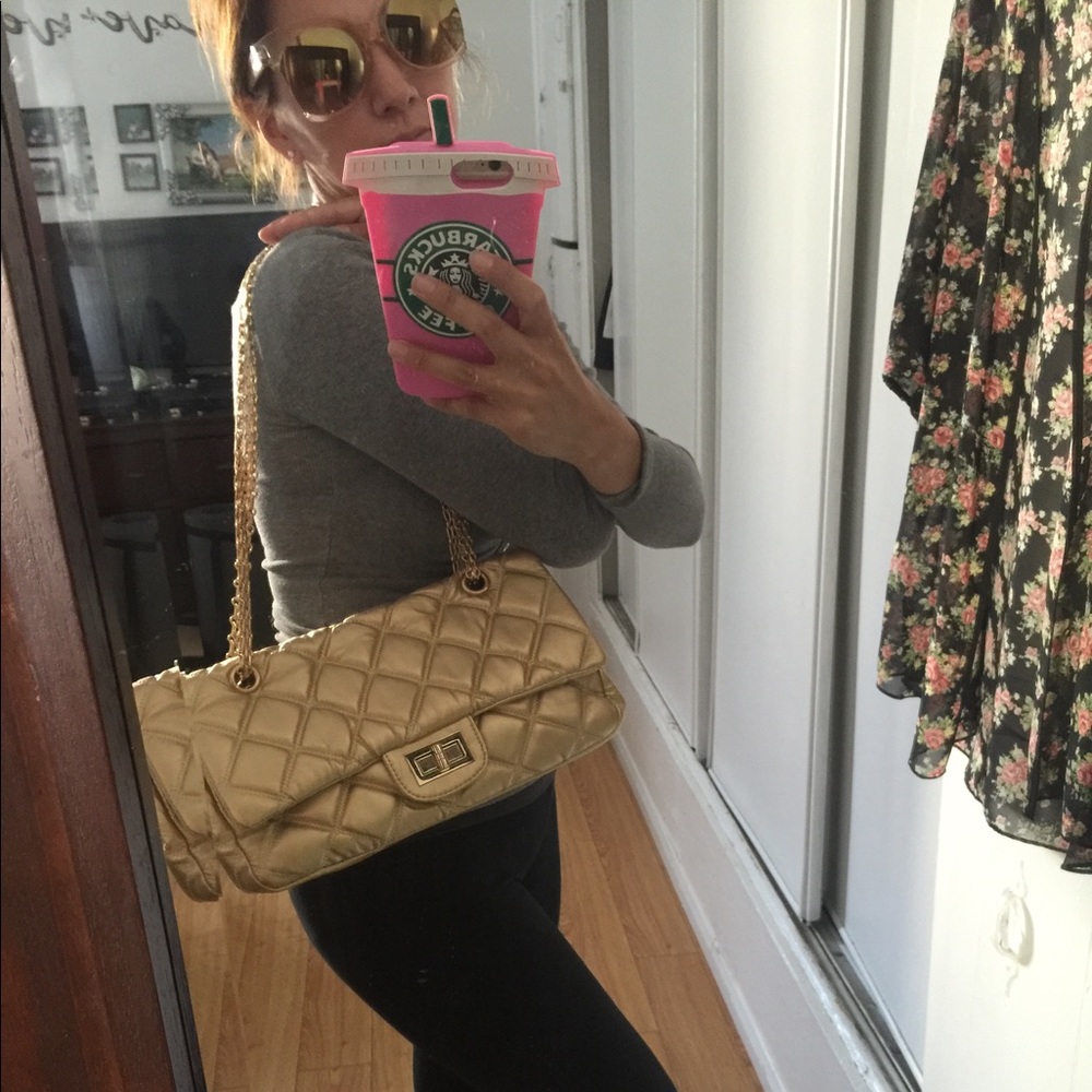 New Gold quilted chain designer style handbag - Picture 6 of 6