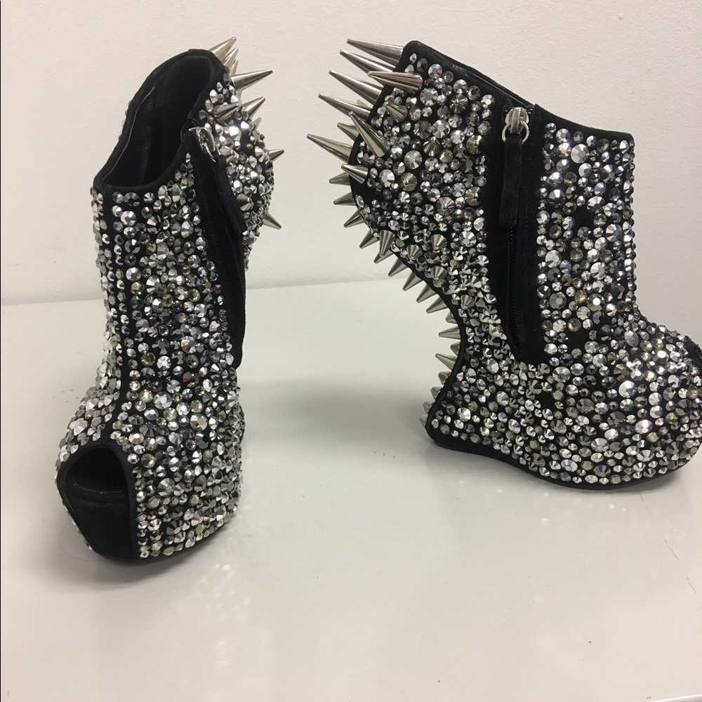 Studded Giuseppe's with invisible heel