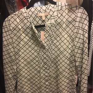 White and black striped blouse