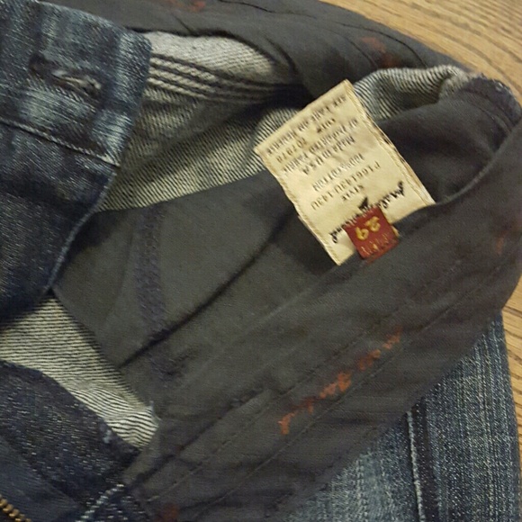 Seven7 Capri Jeans - Picture 4 of 4