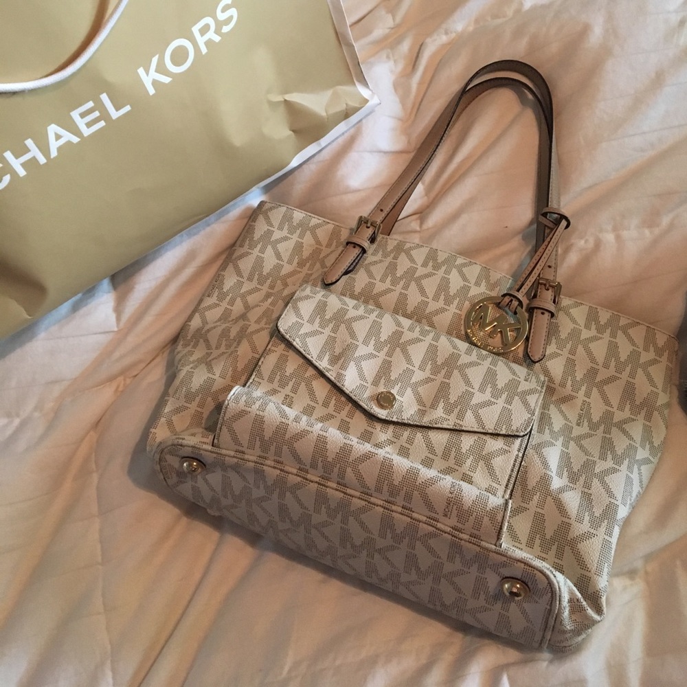 Michael Kors white jet set tote