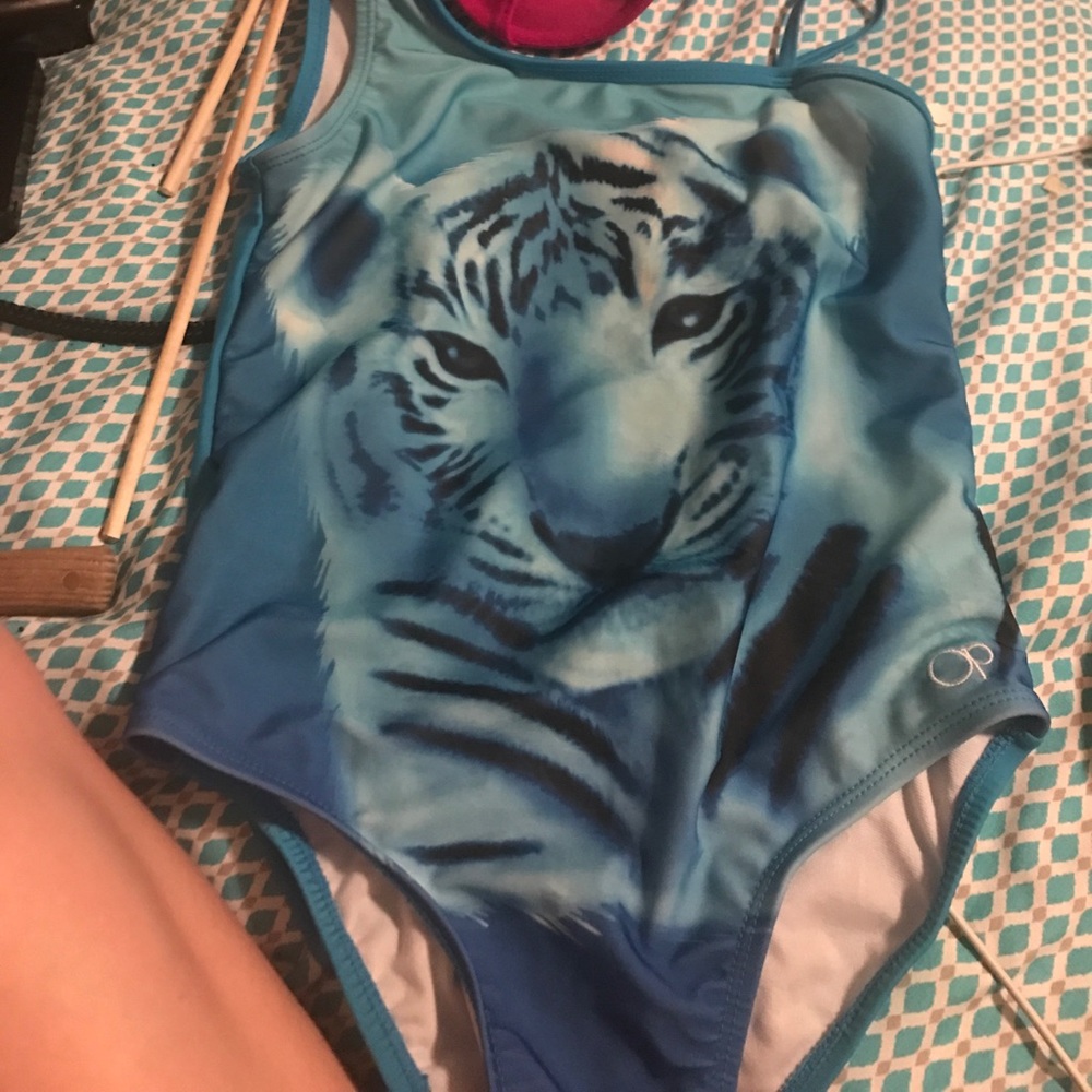 Swim suit