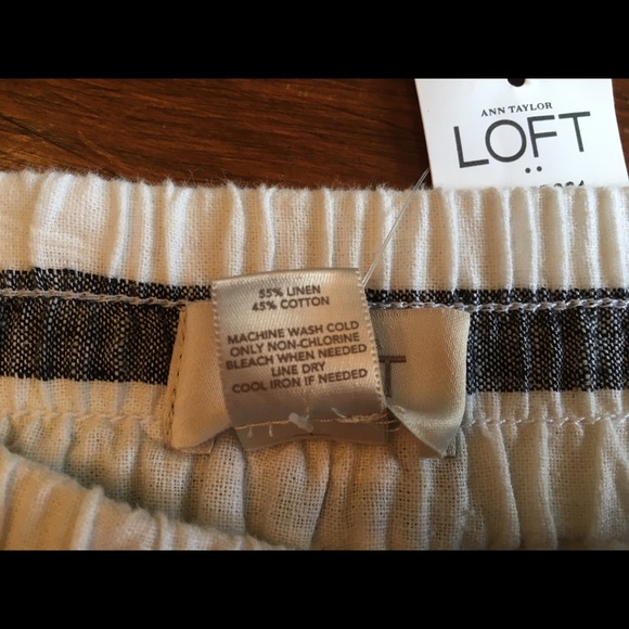 New with tags! Loft Women's skirt, size L - Picture 3 of 3