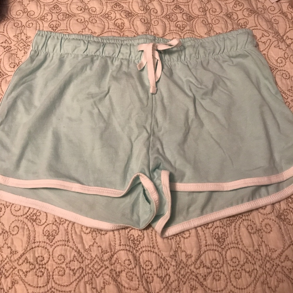 Mint green gym shorts NWOT