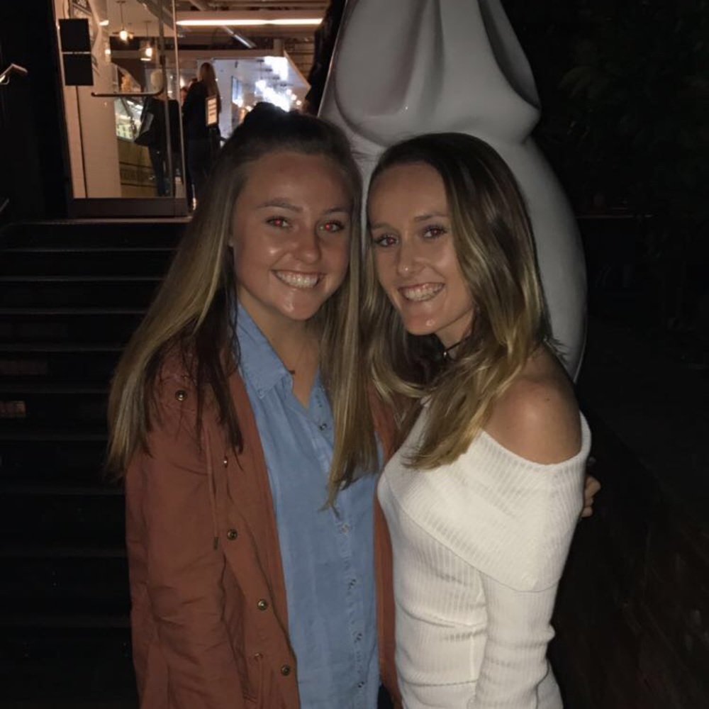 Meet your Posher, Kelly